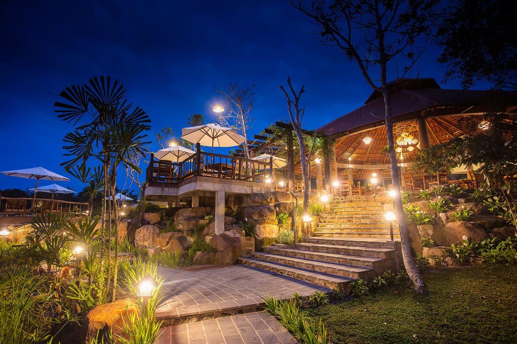 Green Bay Phu Quoc Resort & Spa 