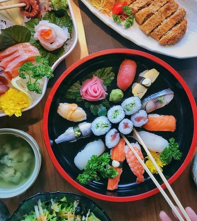 Buffet sushi hà nội9