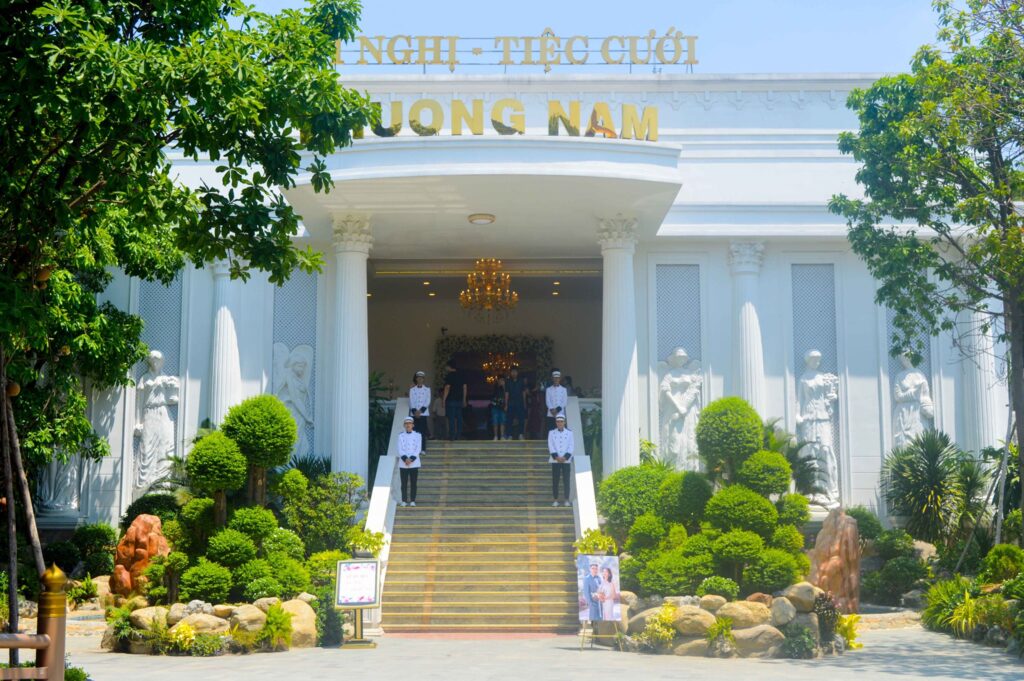 phuong nam resort binh duong review 12