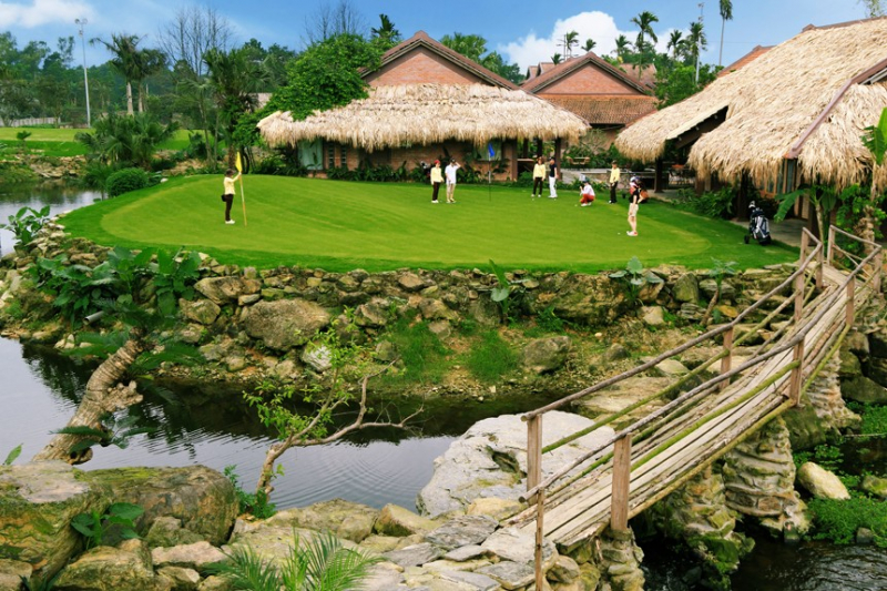 Sân golf Hà Nội 13